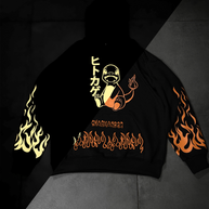 Hoodie/ Canguro Negro Charmander / brilla en la oscuridad